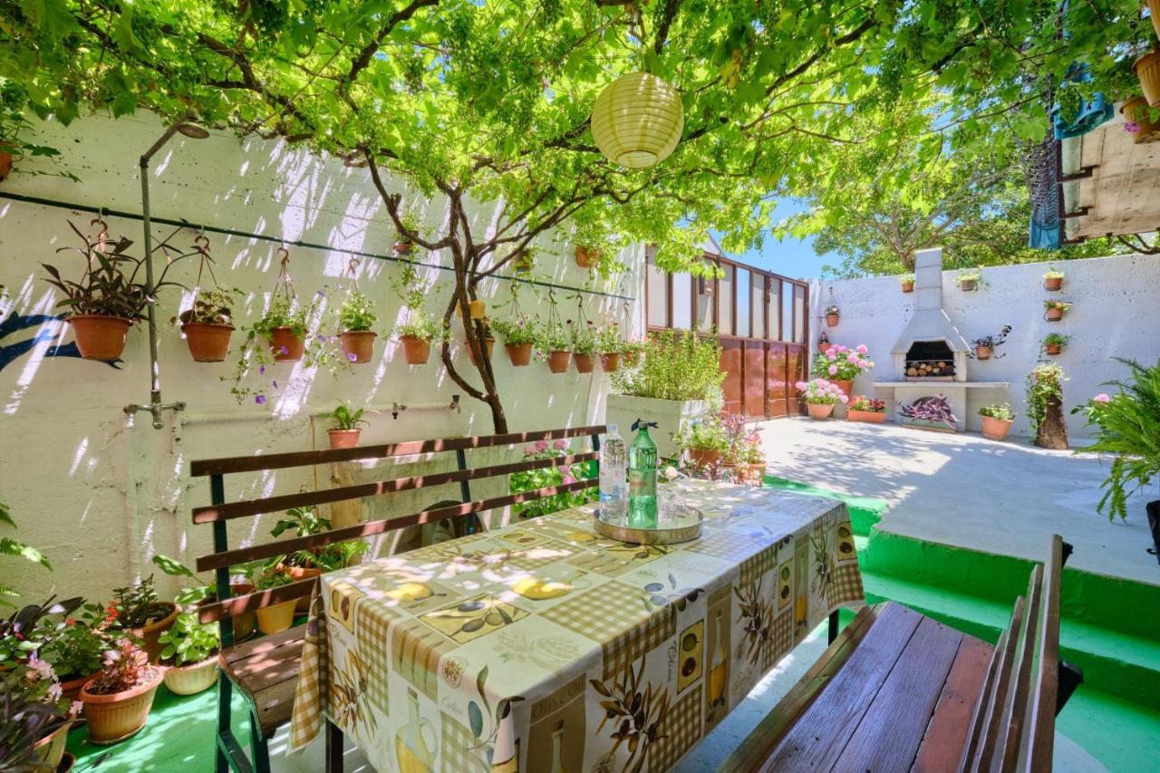Apartman Ana Mali Losinj Luaran gambar
