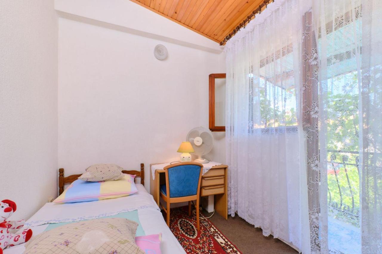 Apartman Ana Mali Losinj Luaran gambar