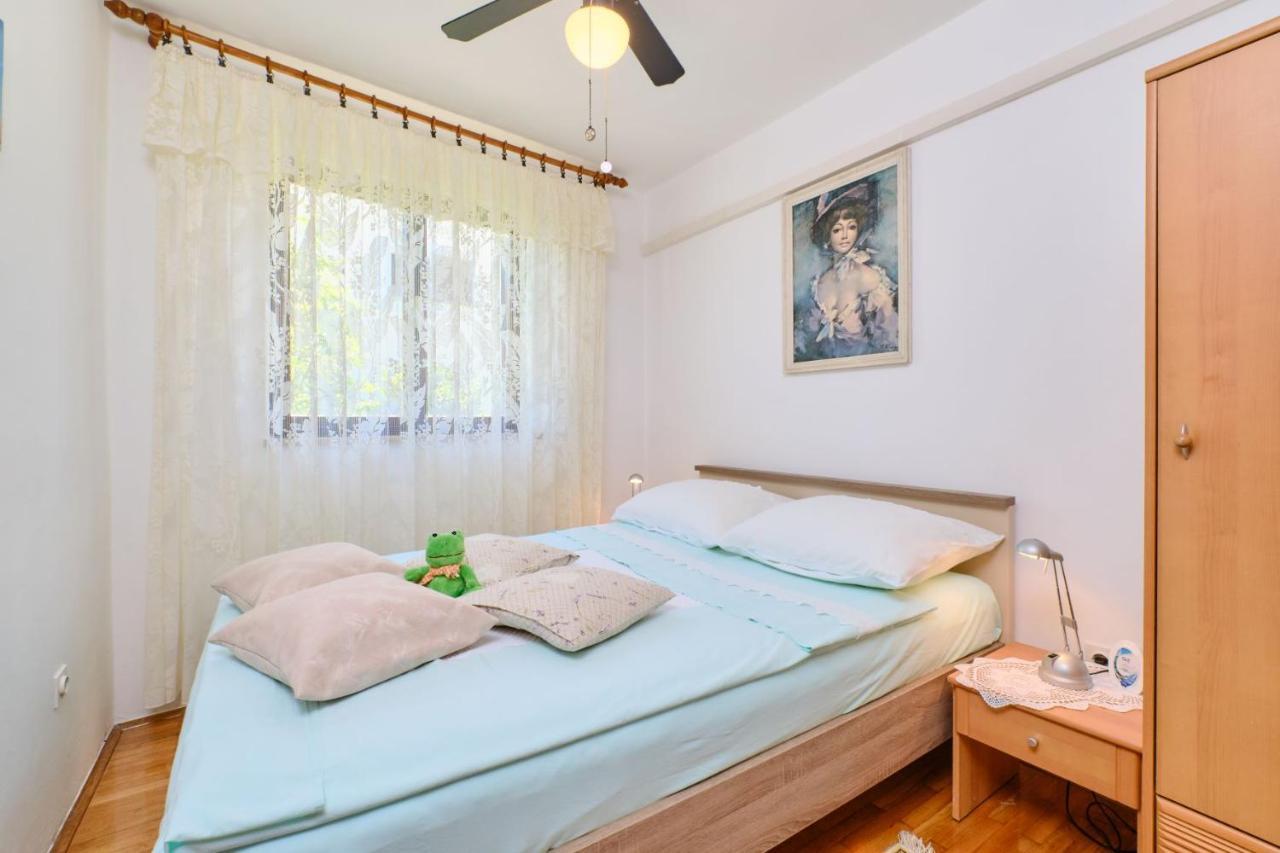 Apartman Ana Mali Losinj Luaran gambar